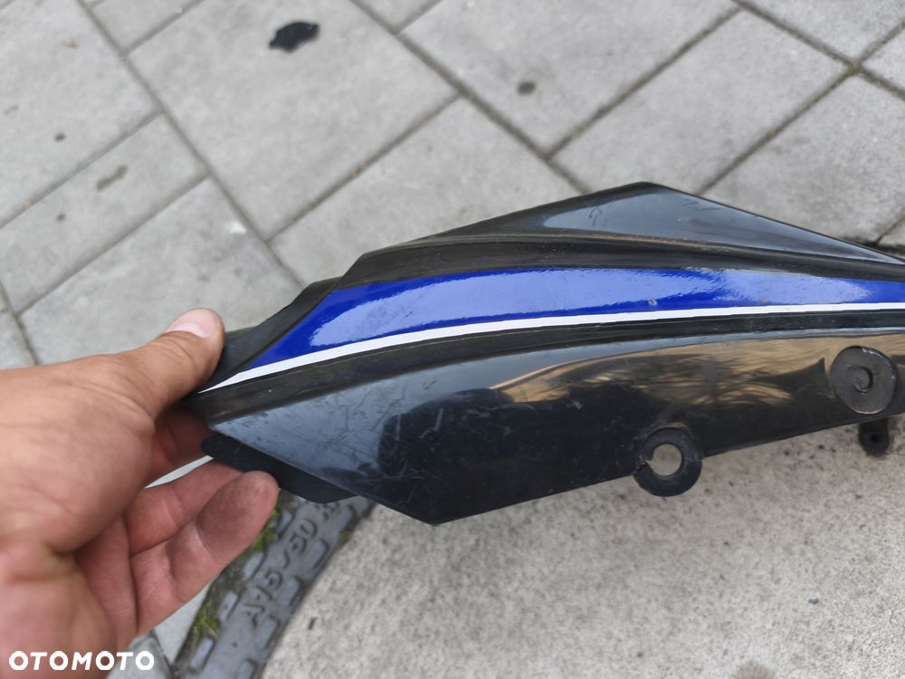 Owiewka, osłona, błotnik tył, zadupek, ogon Yamaha DT 125 DT125 - 7