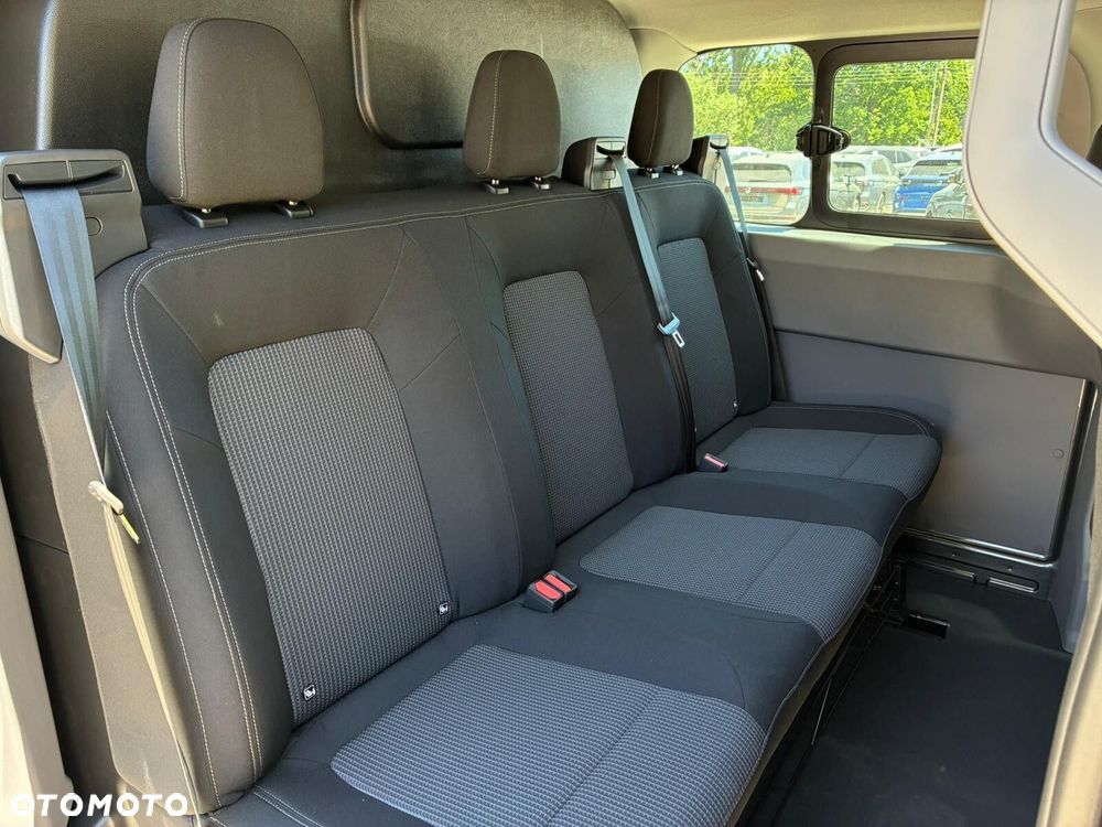 Volkswagen Transporter Furgon PLUS Edition/6-cio osob./AUTOMAT (L2) 2.0 TDI 170KM, r.o. 3500 mm - 19