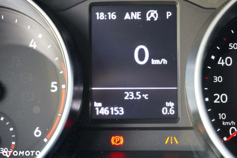 Volkswagen Tiguan 2.0 TDI SCR (BlueMotion Technology) DSG Highline - 34