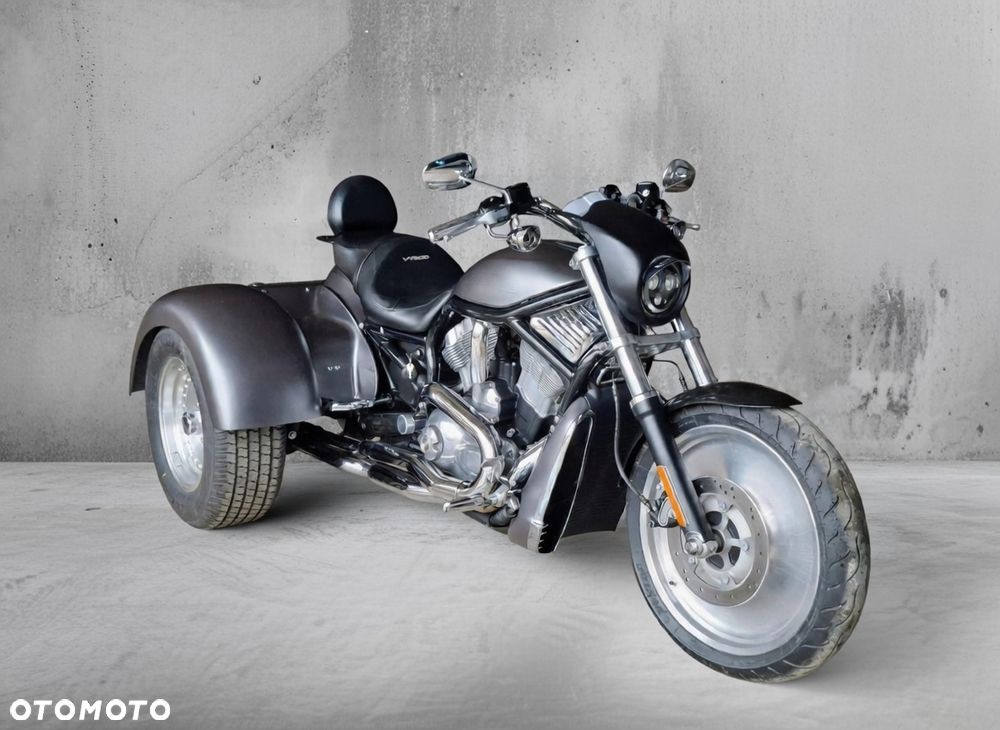 Harley-Davidson V-Rod Night Rod - 2