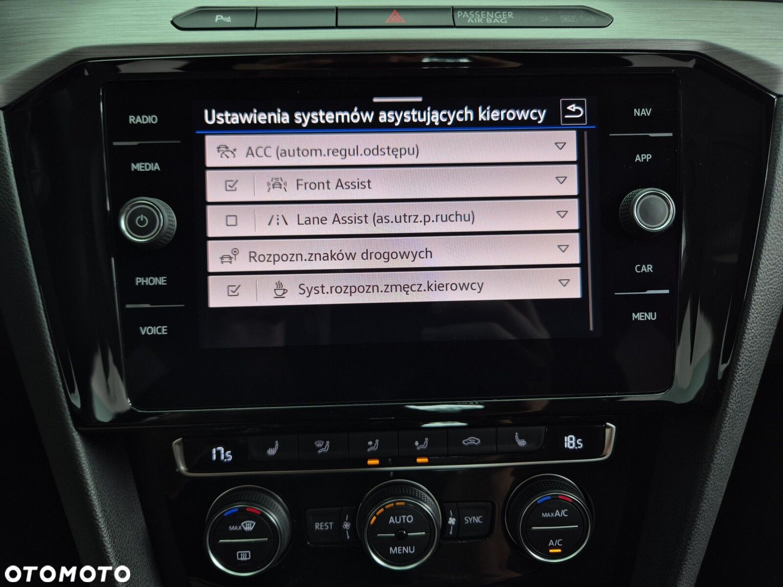 Volkswagen Arteon 2.0 TSI Essence DSG - 26