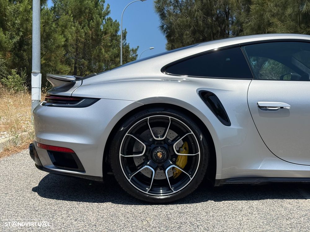 Porsche 911 (992) Turbo S - 19