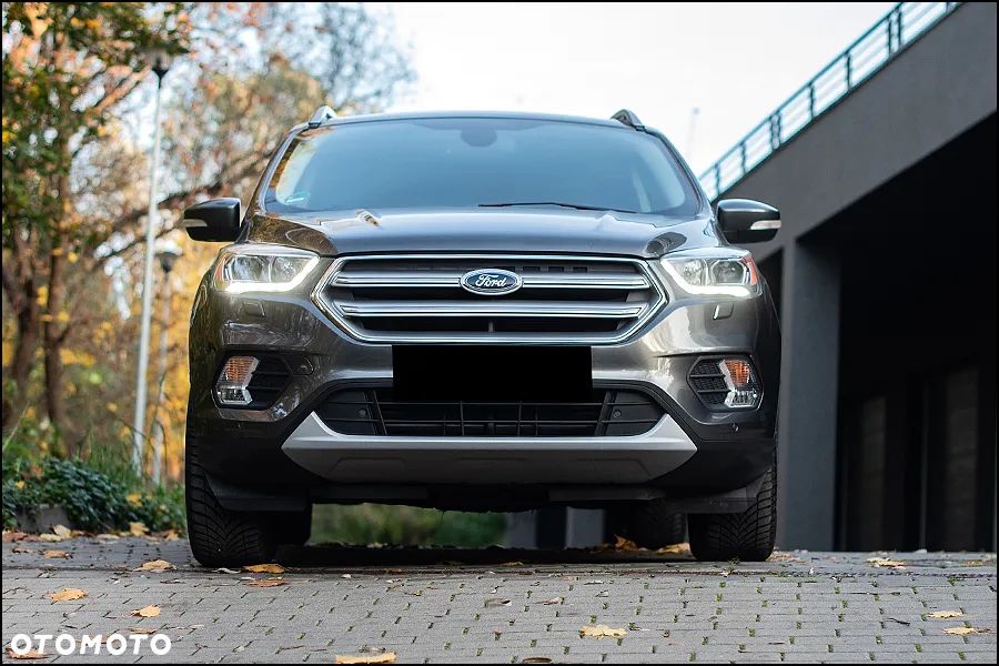 Ford Kuga - 11