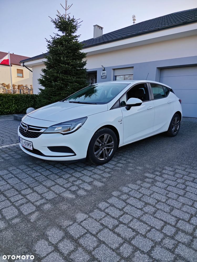 Opel Astra 1.6 D (CDTI) Edition - 1
