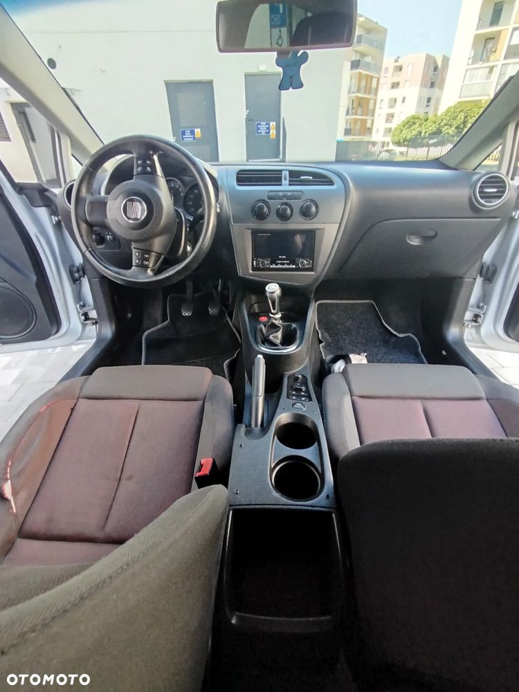 Seat Leon 1.6 Reference - 8