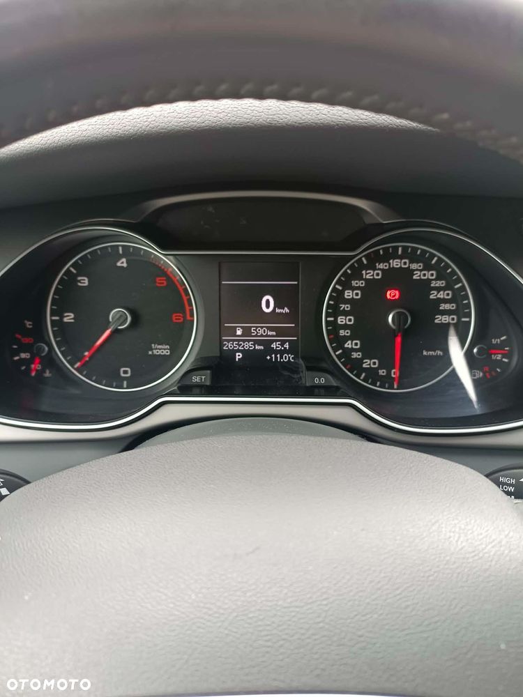 Audi A4 Avant 2.0 TDI Multitronic - 4