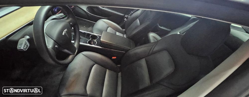 Tesla Model 3 - 27