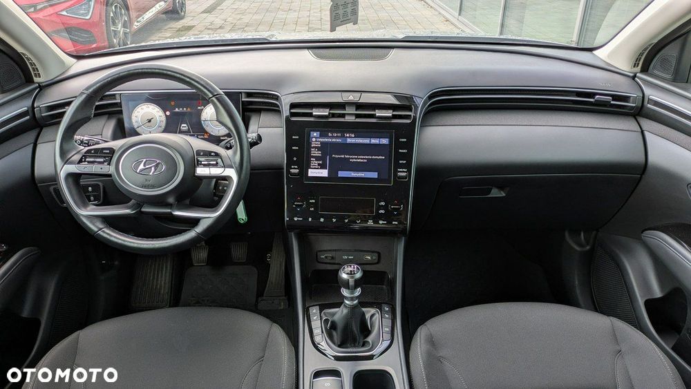 Hyundai Tucson 1.6 T-GDi Smart 2WD - 16