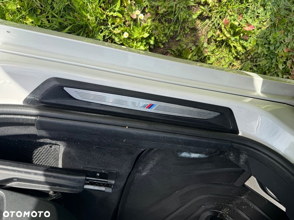 BMW X1 xDrive28i - 28