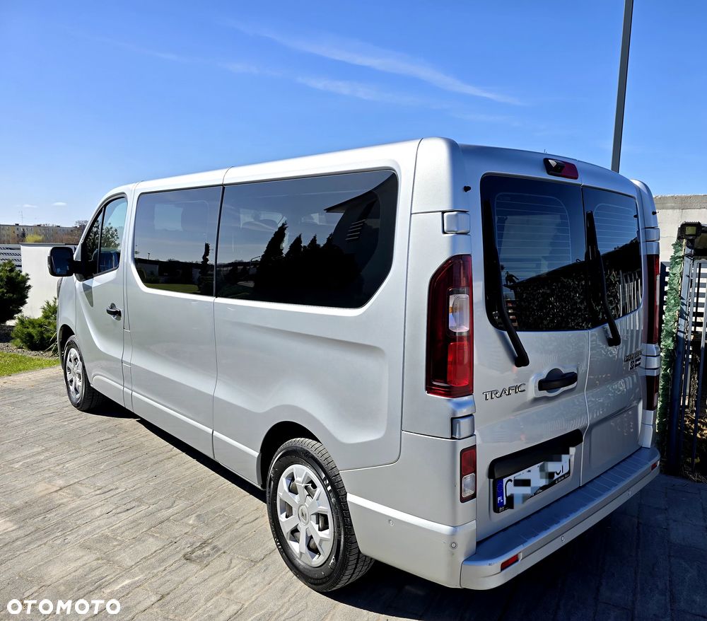 Renault Trafic - 17