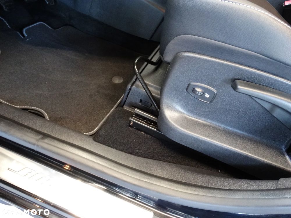 Renault Scenic Energy TCe 130 S&S Bose Edition - 21