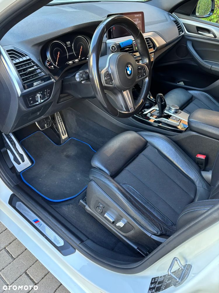 BMW X4 - 11