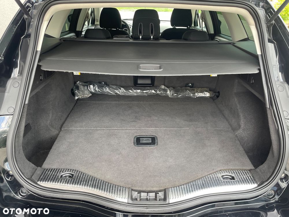 Ford Mondeo - 25