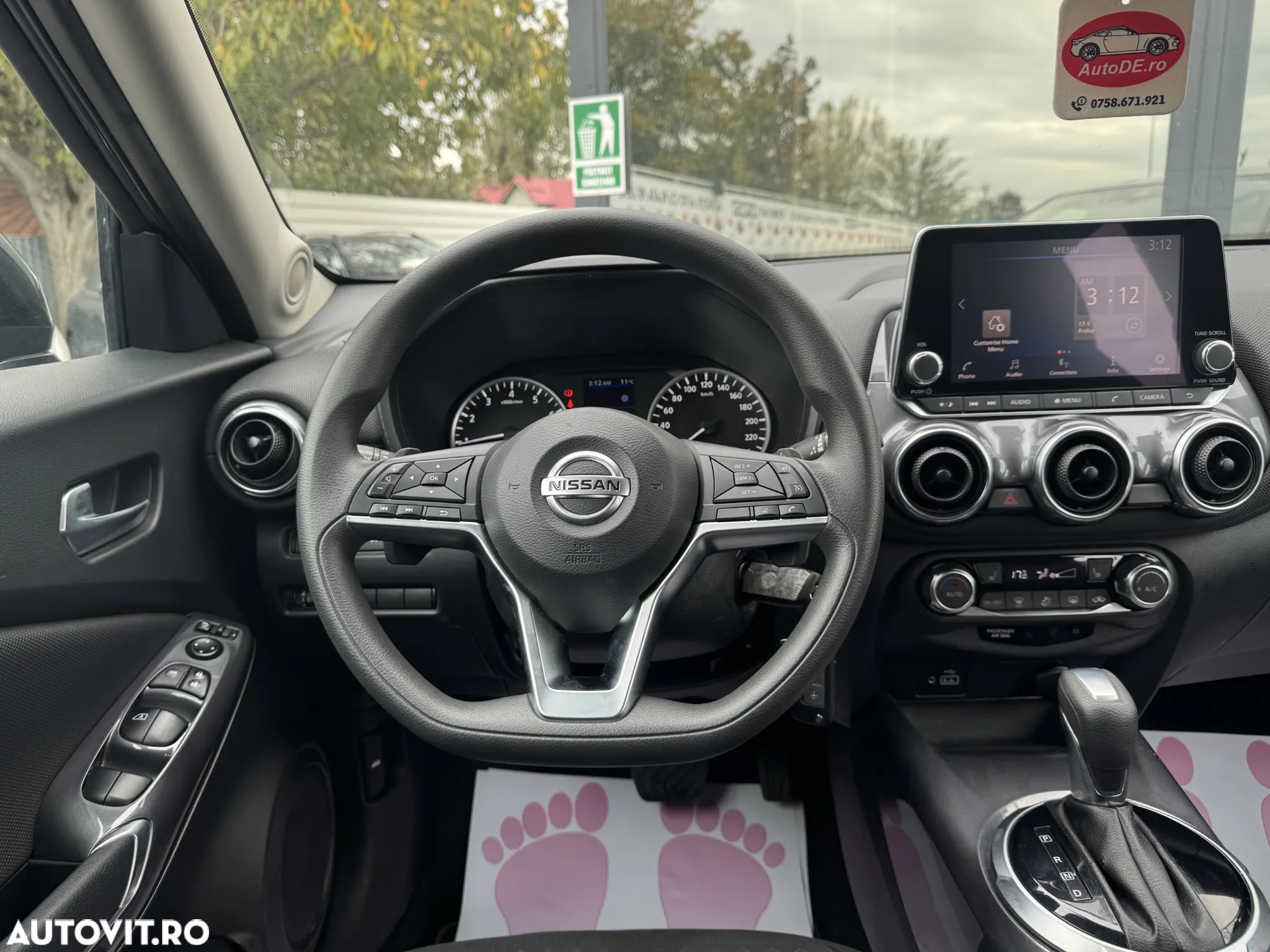 Nissan Juke 1.0 DIG-T DCT Acenta - 10