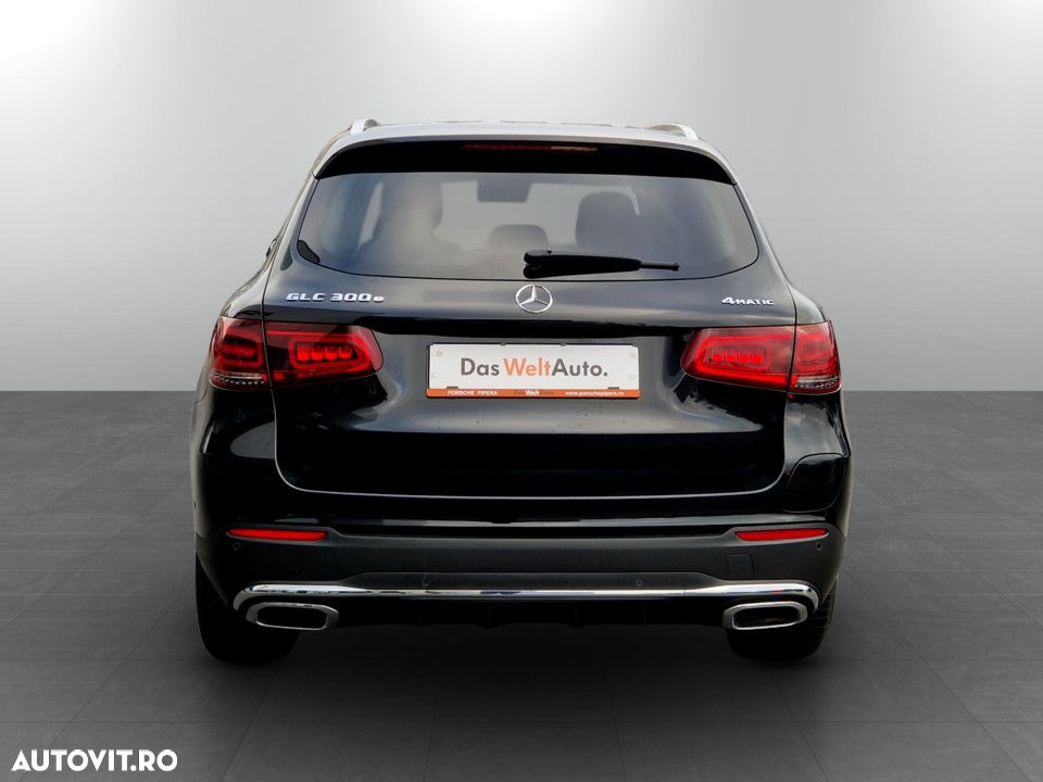 Mercedes-Benz GLC - 8