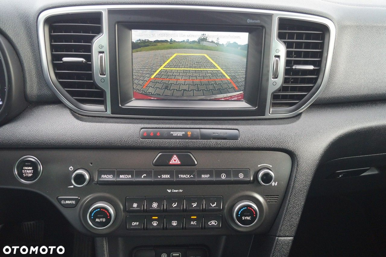 Kia Sportage - 16