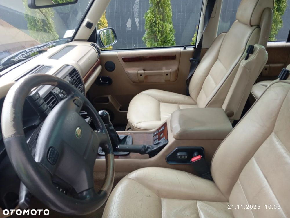 Land Rover Discovery - 28