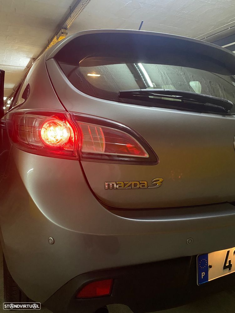 Mazda 3 MZ-CD 1.6 Sport - 10