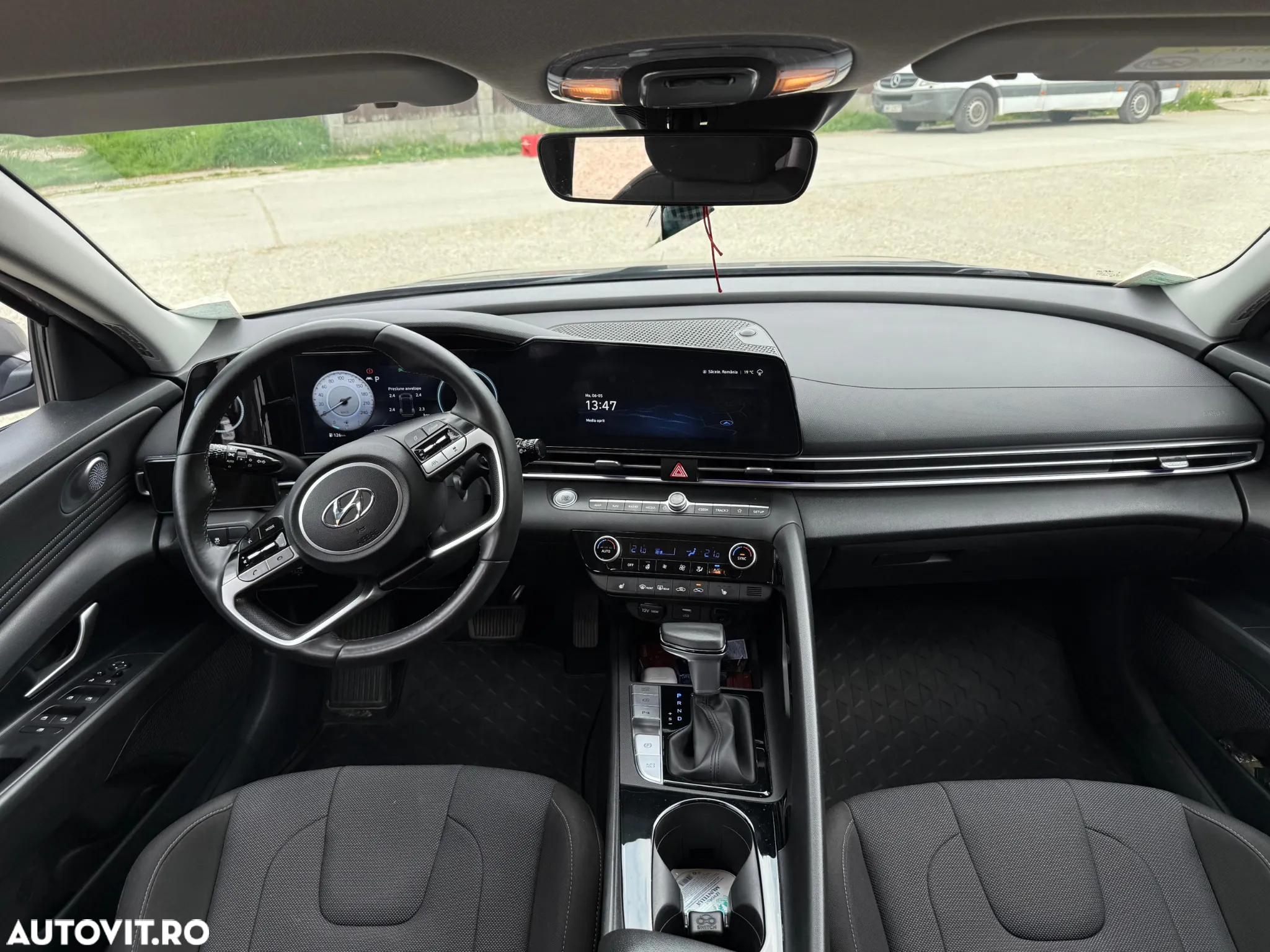 Hyundai Elantra 1.6 l 123 CP CVT Exclusive Navi - 7