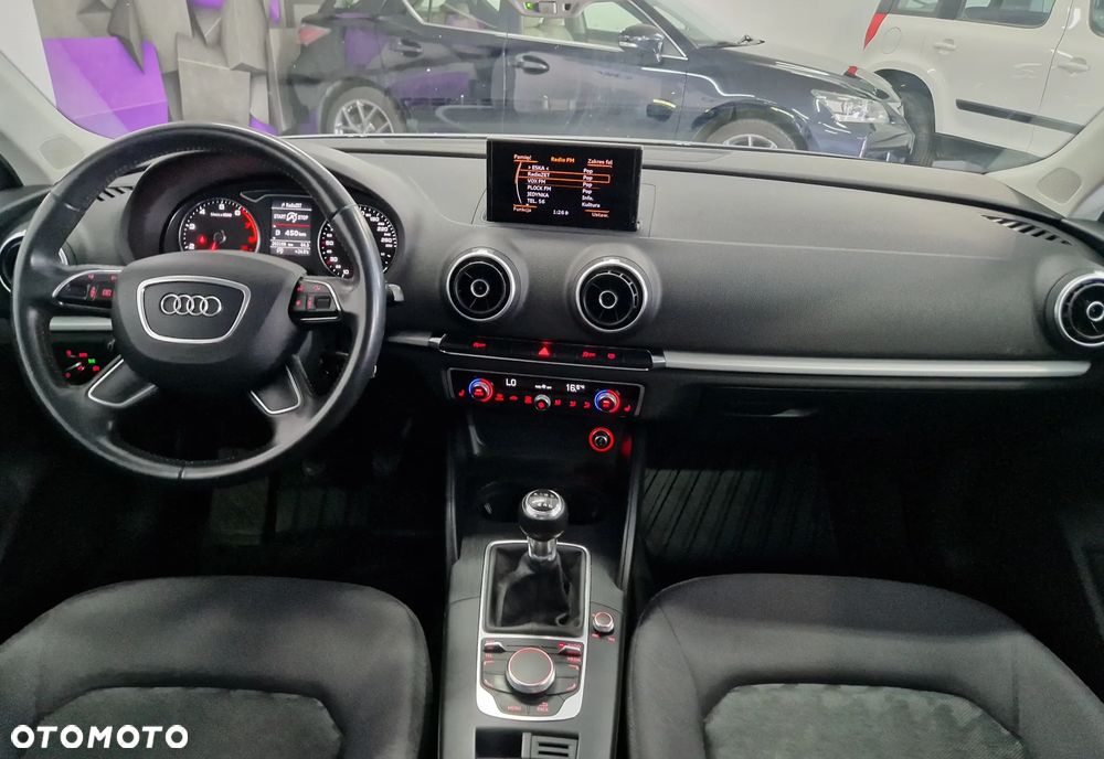 Audi A3 Sportback - 5