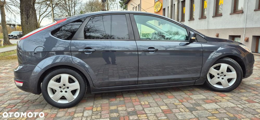 Ford Focus 1.6 16V Sport - 33