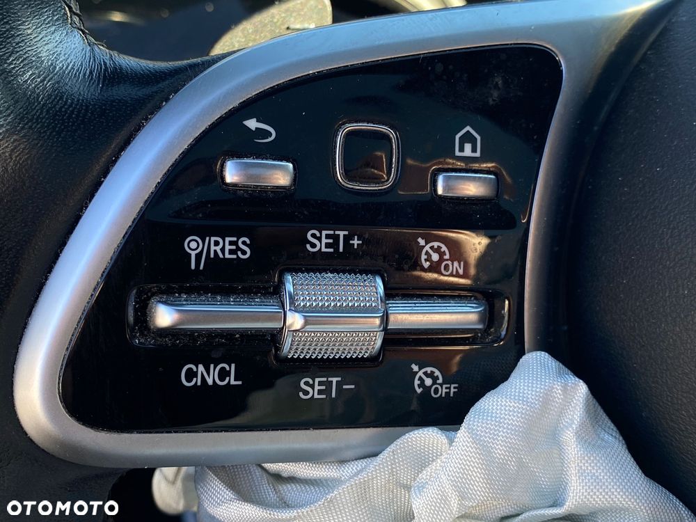 Mercedes-Benz Klasa A 220 4Matic 7G-DCT - 19