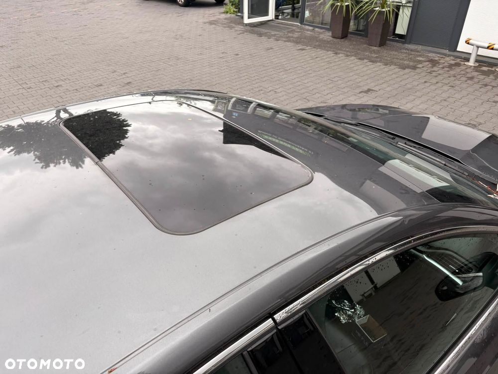 Ford Fusion - 12