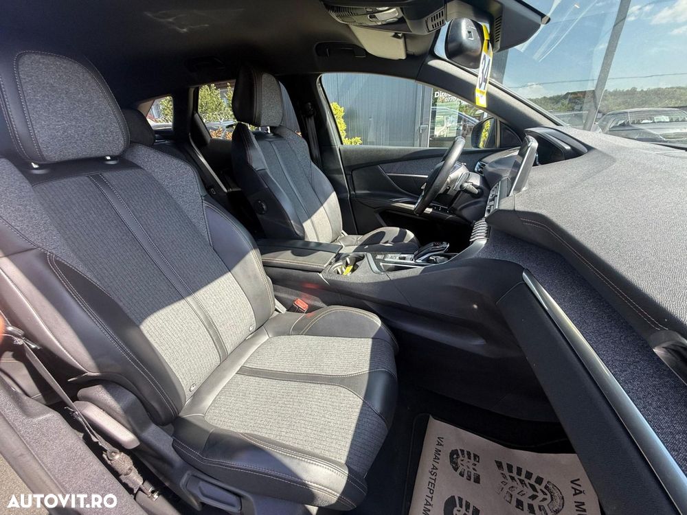 Peugeot 3008 - 17