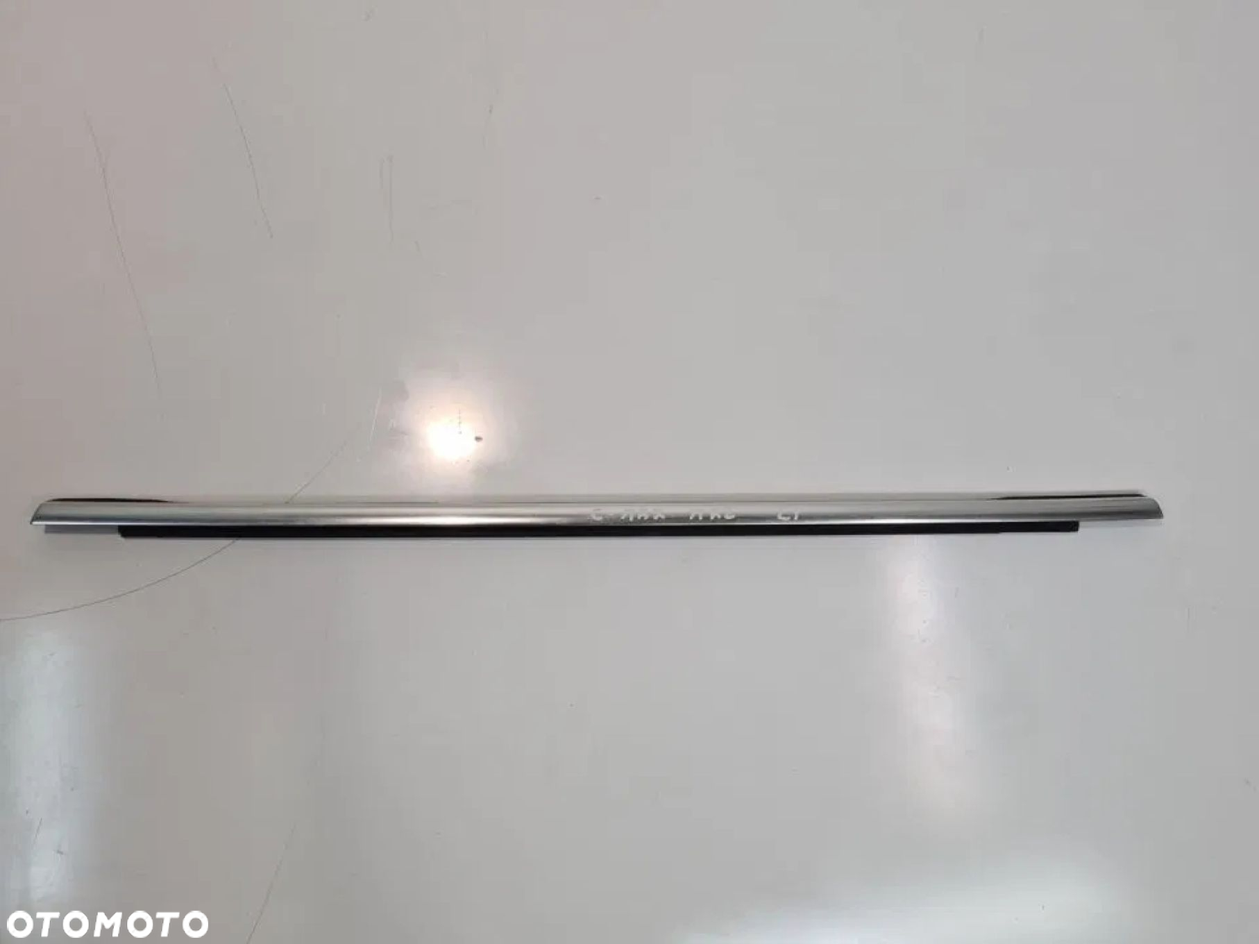 LISTWA ZGARNIAJĄCA CHROM L/P TYŁ FORD C-MAX MK2 - 7