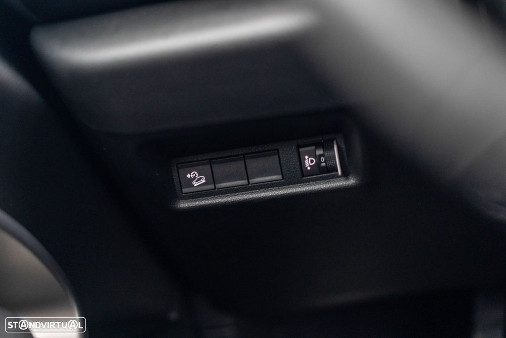 Jeep Avenger 1.2 GSE T3 Altitude - 51