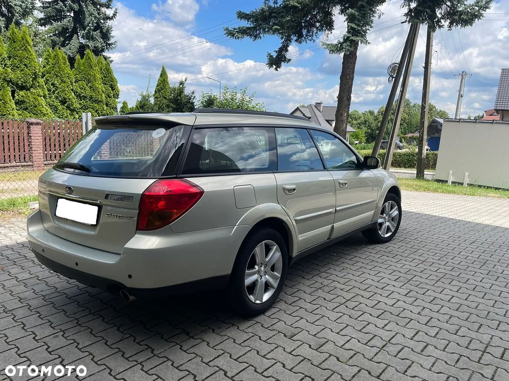 Subaru Outback - 5