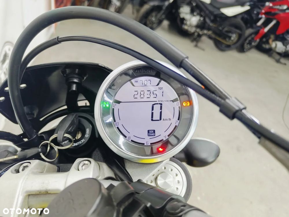 Ducati Scrambler - 15