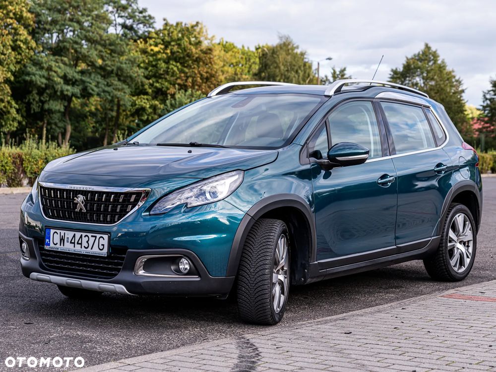 Peugeot 2008 1.2 Pure Tech Allure S&S EAT6 - 1