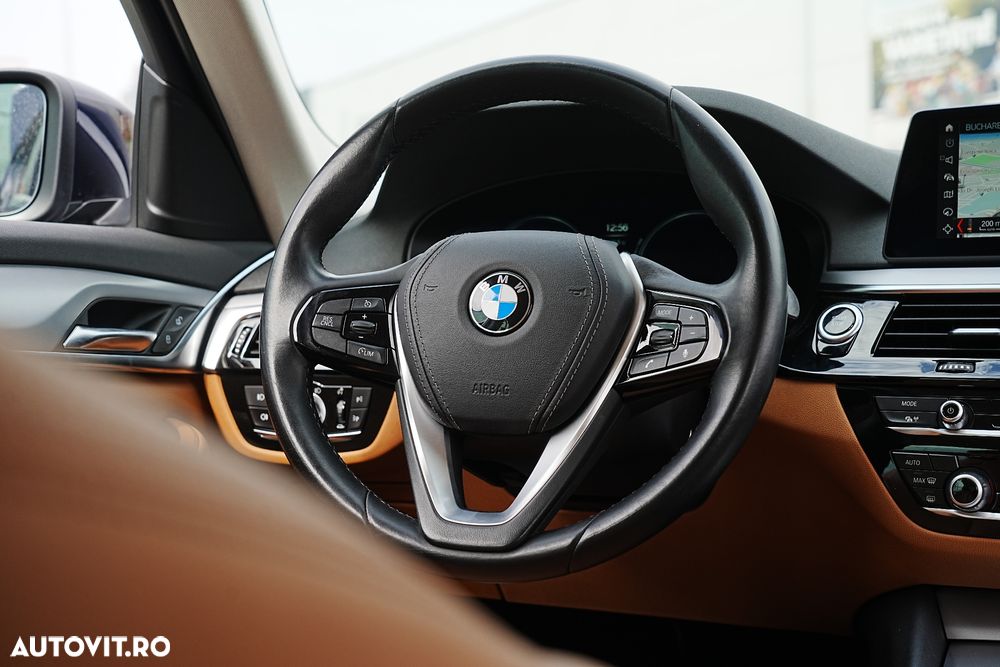 BMW Seria 5 530e xDrive AT PHEV - 18