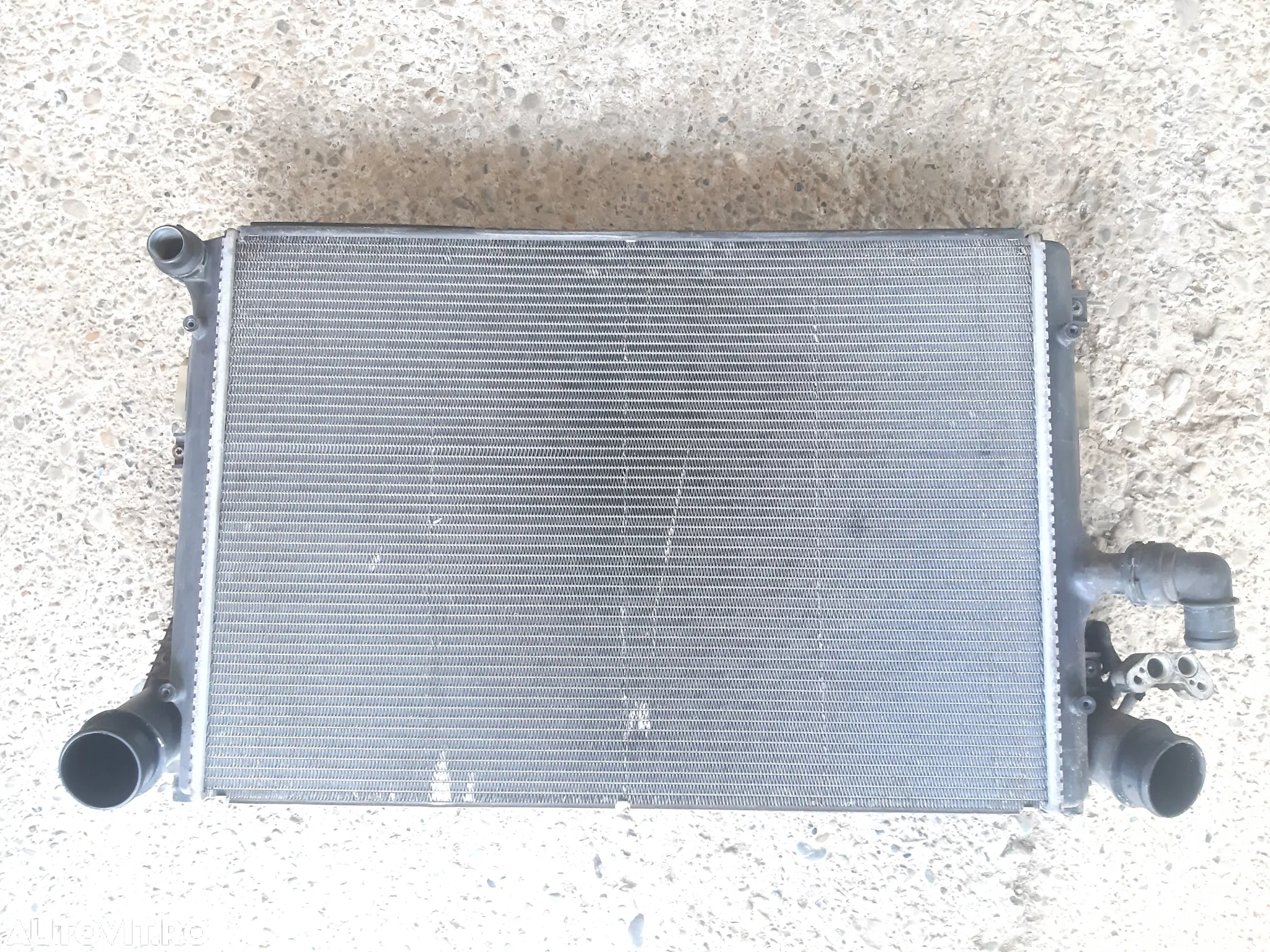 Set radiatoare 1.6 TDI / CAY  VW GOLF 6 / TOURAN / SKODA OCTAVIA 2 - 2