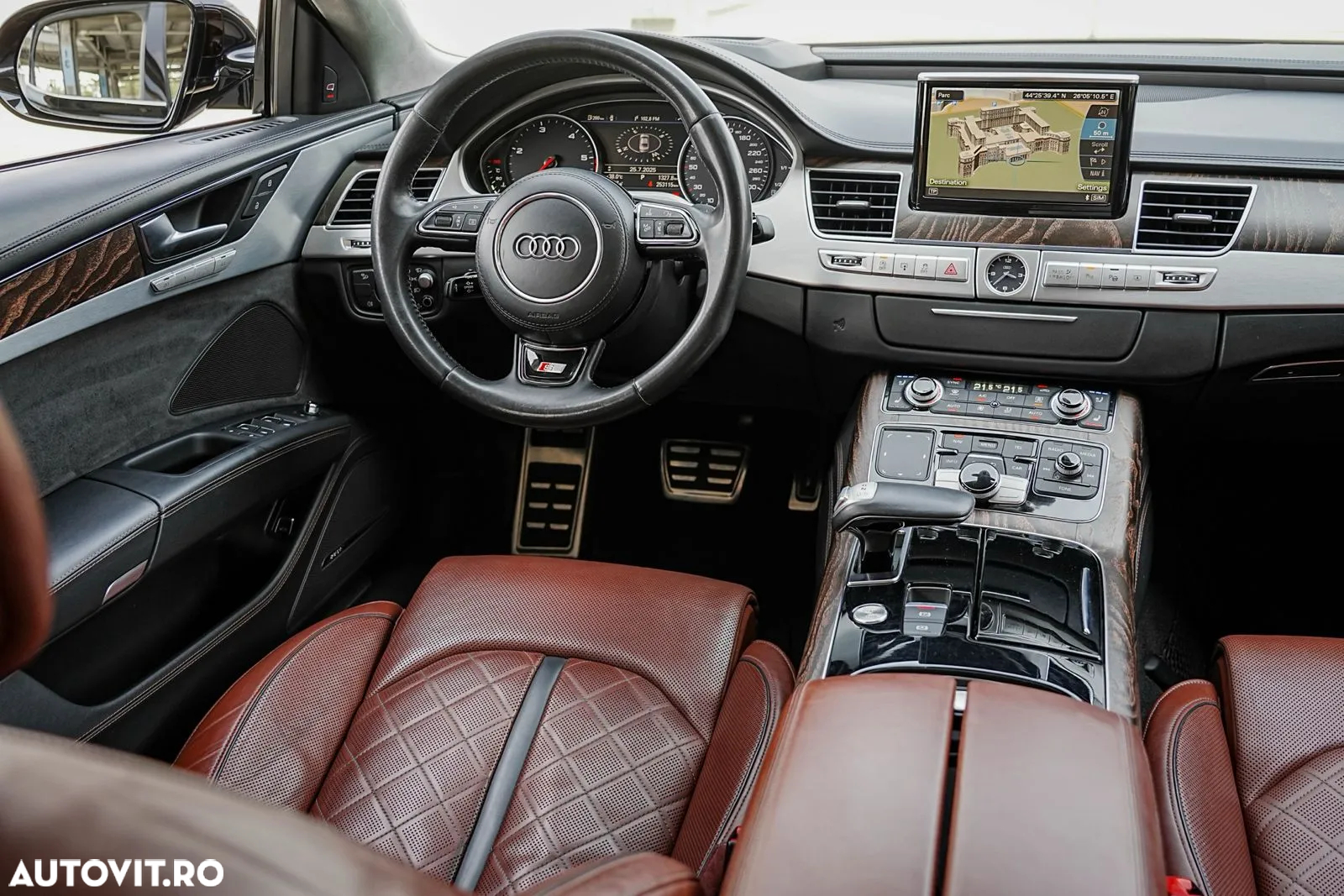 Audi A8 - 16