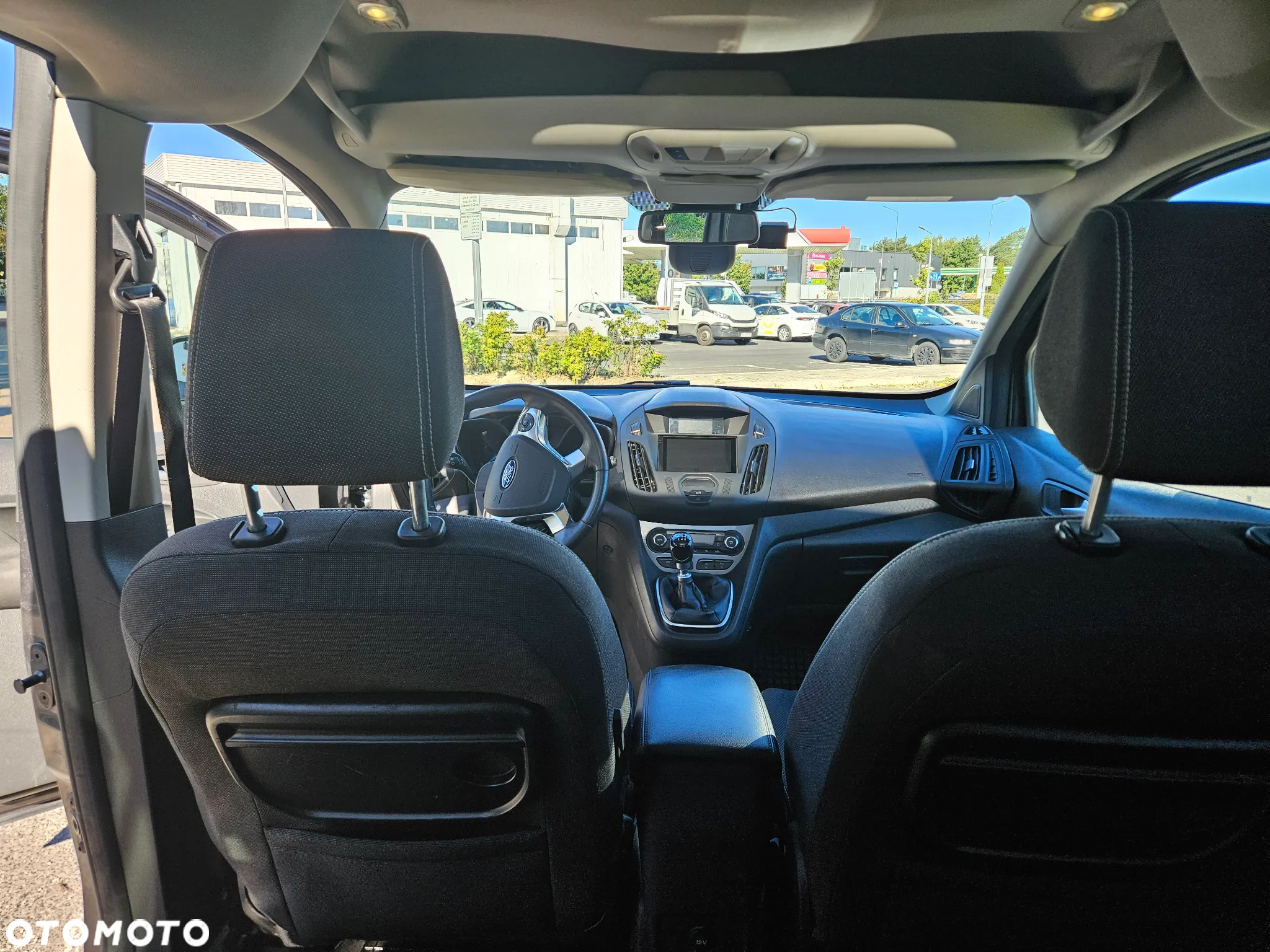 Ford Tourneo Connect 1.5 TDCi Titanium - 18
