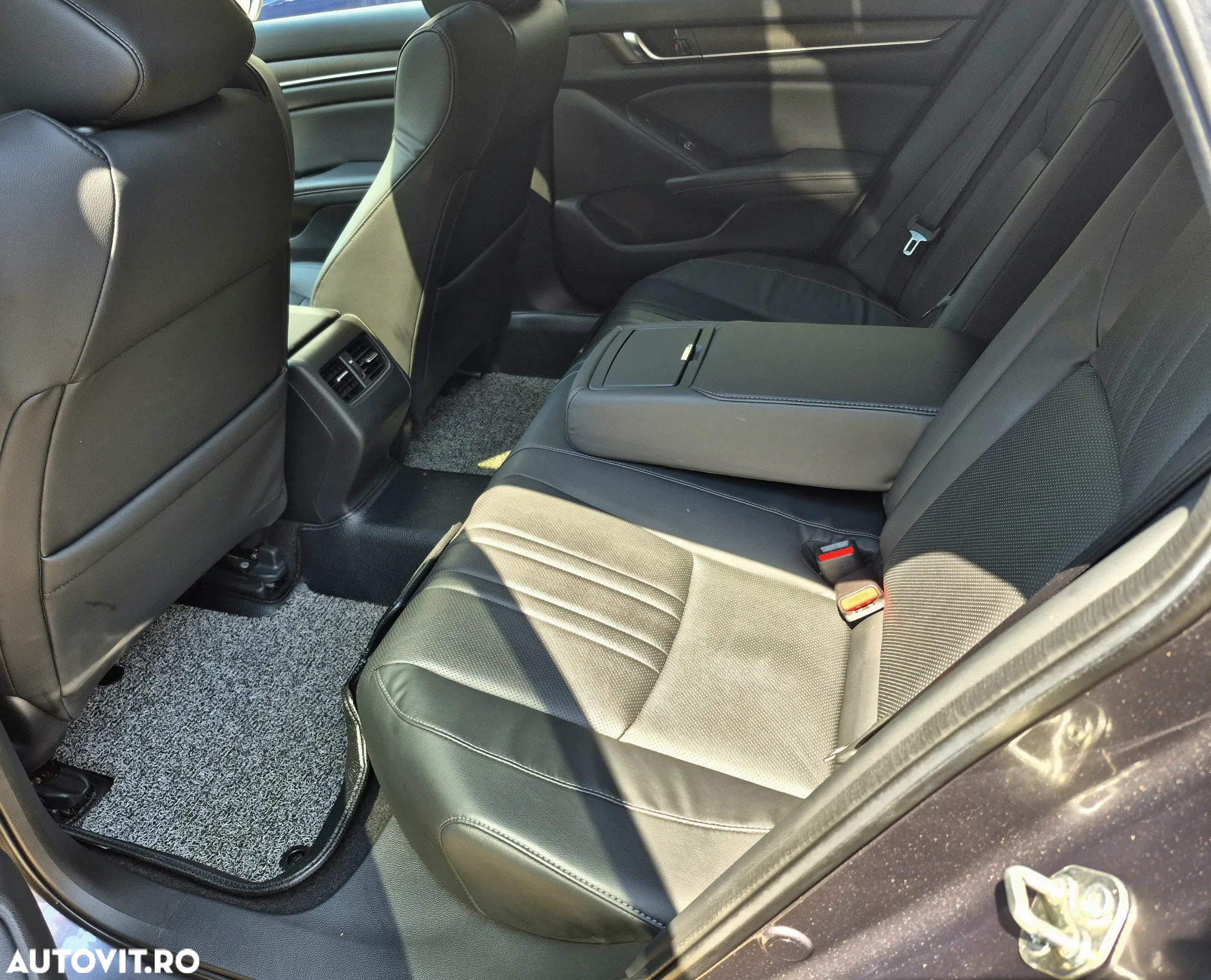 Honda Accord - 28