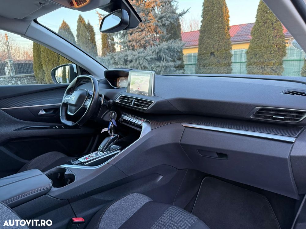 Peugeot 3008 BlueHDi 120 Stop & Start EAT6 Active Business-Paket - 7