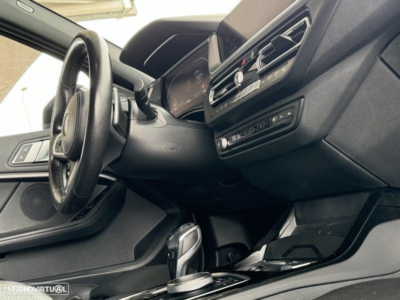 BMW 120 d Pack Desportivo M - 28