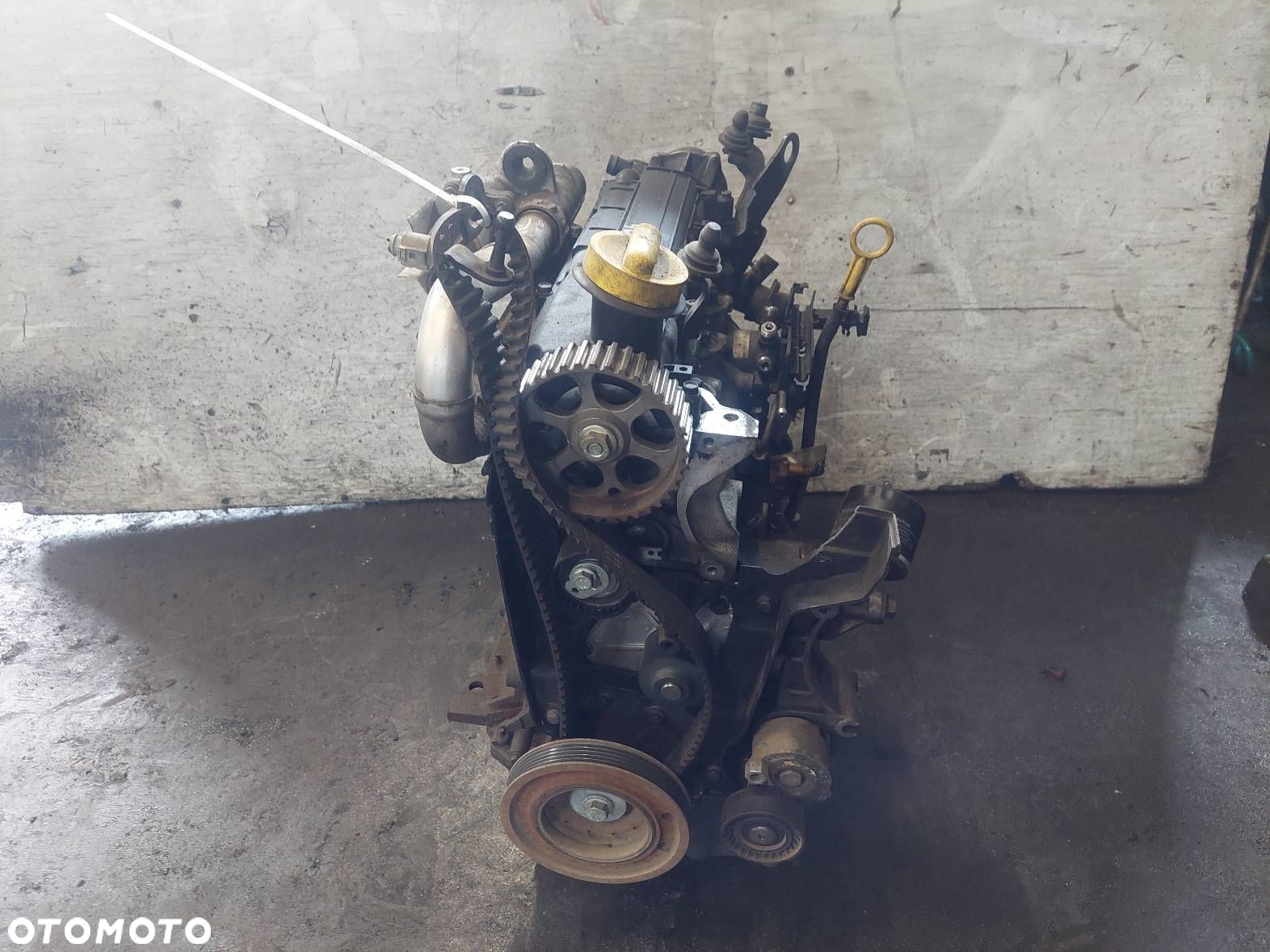 SILNIK DIESEL SŁUPEK NISSAN ALMERA N16 LIFT 1.5 DCI K9K722 - 2