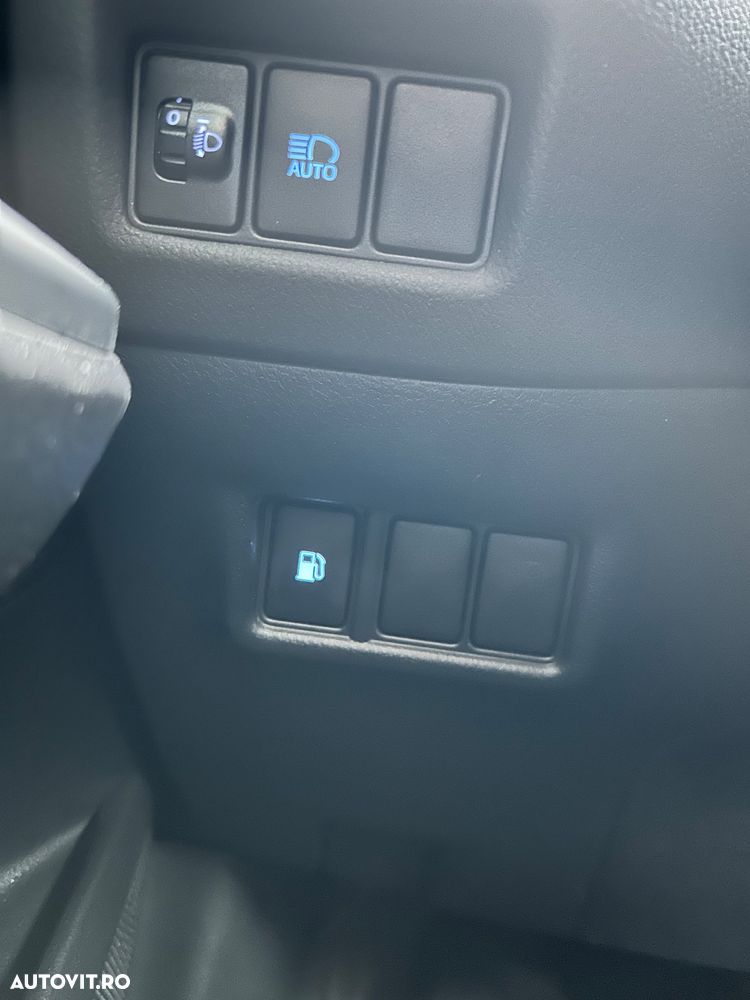 Toyota C-HR 1.8 HEV 140 CP 4x2 CVT Active - 20