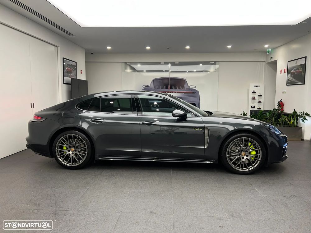 Porsche Panamera - 10