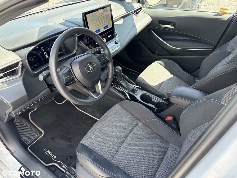 Toyota Corolla 1.8 Hybrid Style - 10