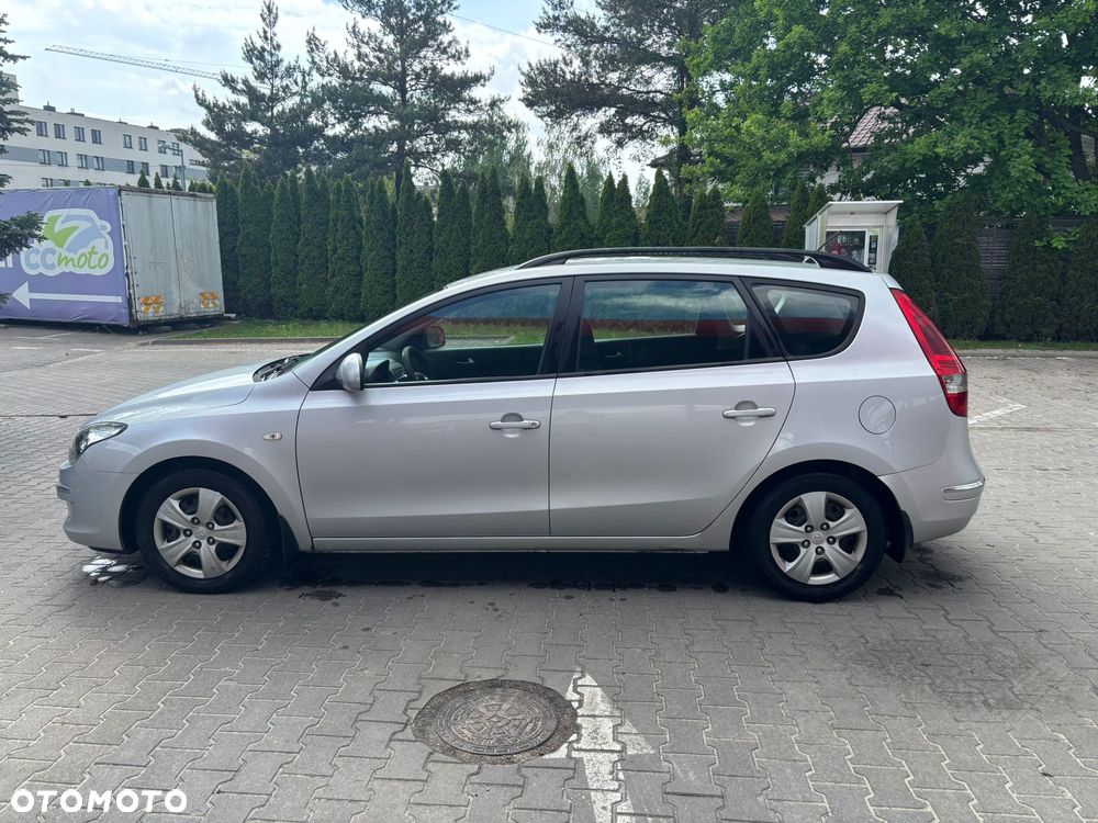 Hyundai i30 1.6 CRDi Base - 3