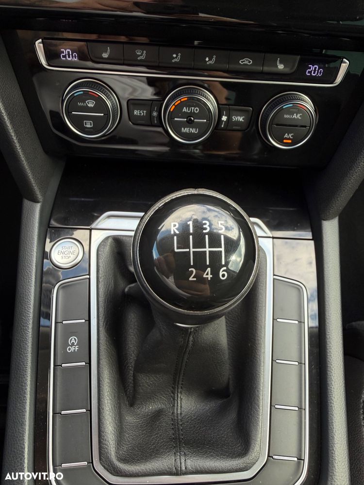 VOLKSWAGEN Passat 2015 — imagine 17