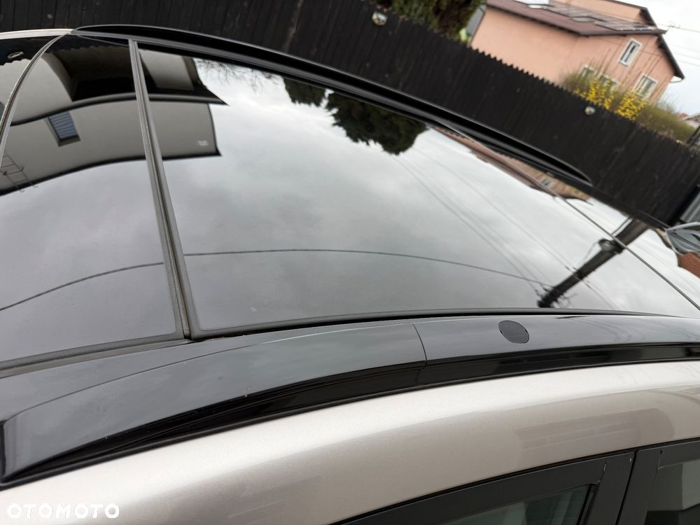 Hyundai Tucson blue 1.7 CRDi 2WD DCT Advantage - 19