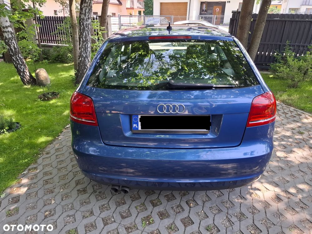 Audi A3 3-drzwiowe 2.0 TDI Ambiente - 3
