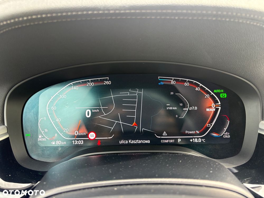 BMW Seria 5 520d xDrive - 13