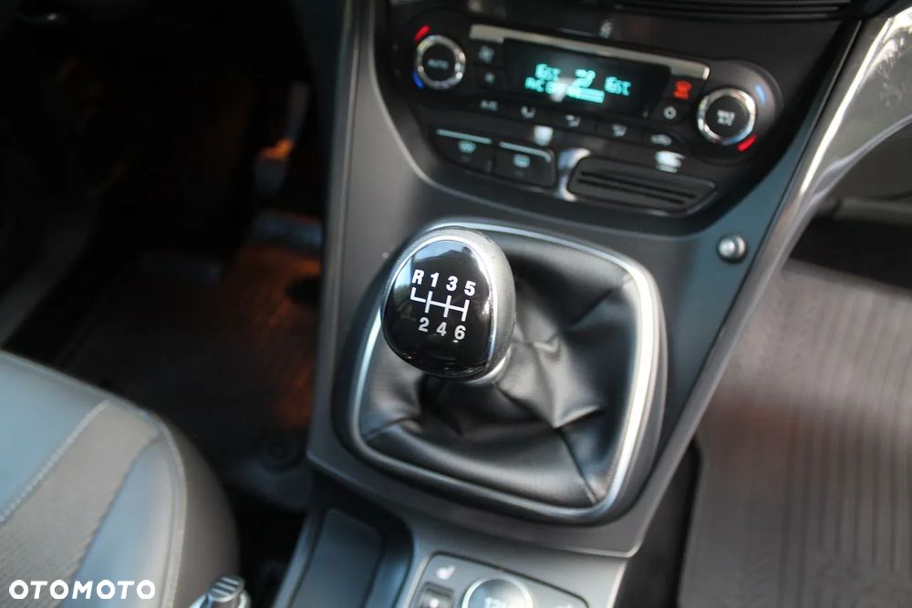 Ford Kuga 2.0 TDCi Titanium - 30